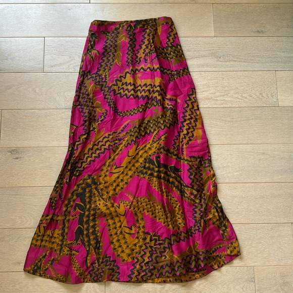 FARM Rio Dresses & Skirts - FARM Rio Printed Midi Skirt